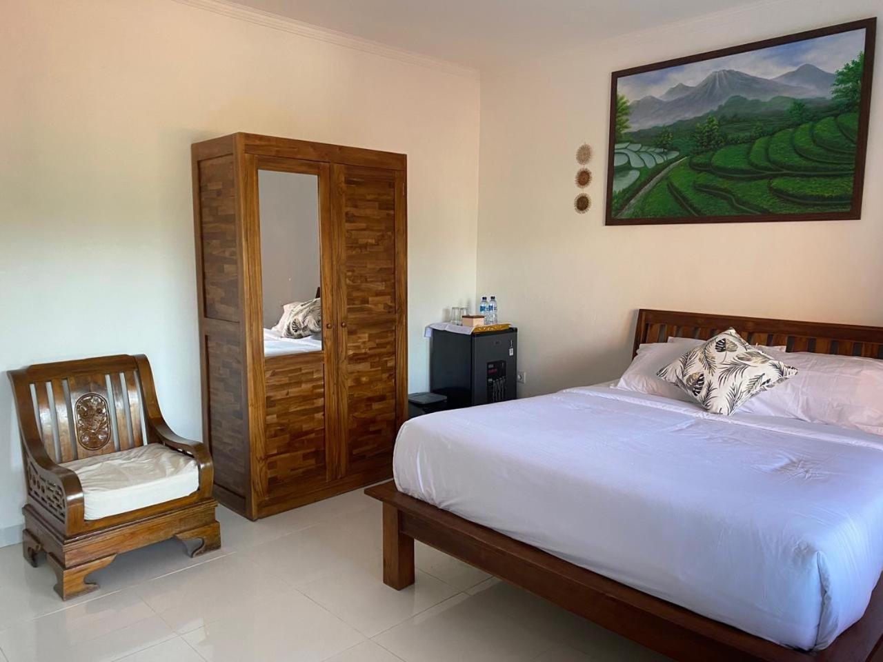 Manis Guest House Seminyak  Exterior photo